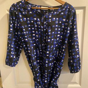 Blouse w/tie at waist